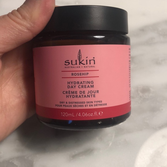 Sukin Cleansing Gel & Hydrating Day Cream - Picture 3 of 4